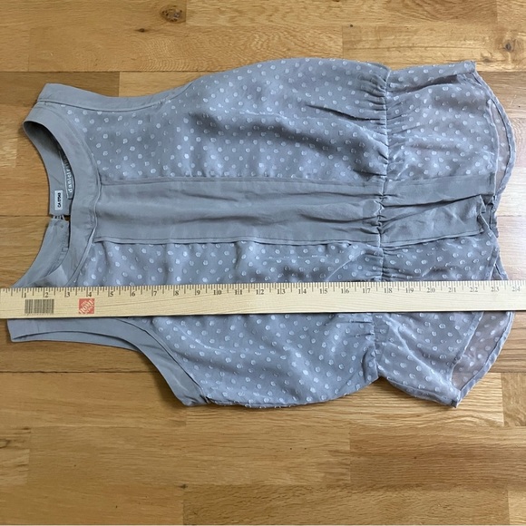 Daniel Rainn Gray Sleeveless Polka Dot Blouse - Picture 8 of 8